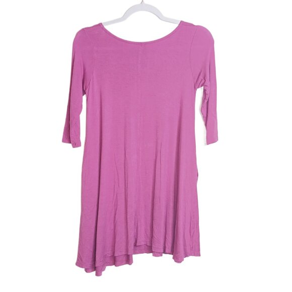 Womens Short Sleeve Soft Knit Tunic With Pockets Fuchsia Size Medium - Picture 3 of 3